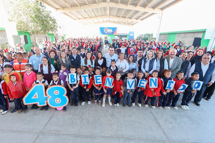 Beneficia Rivas con equipo a tres espacios educativos