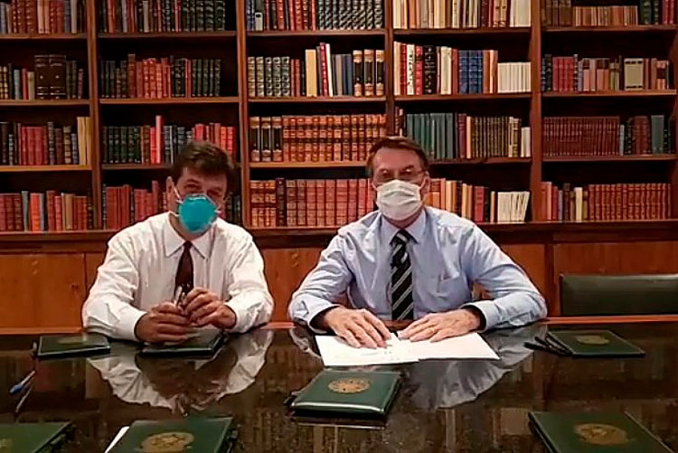 El presidente de Brasil, Bolsonaro, da negativo por coronavirus