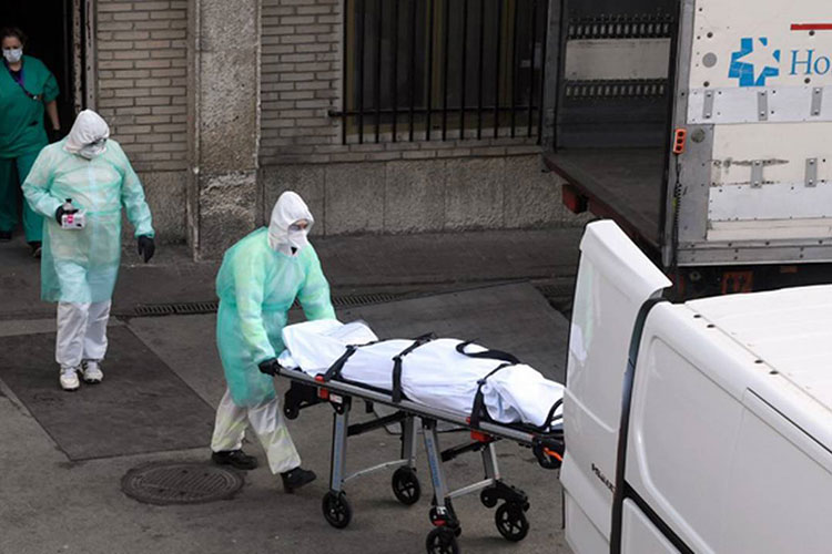 España supera los 4 mil muertos por coronavirus