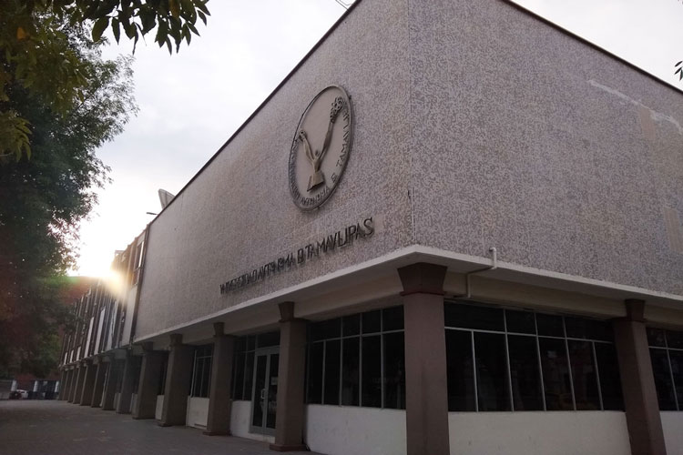 Extiende UAT suspensión de clases hasta el 30 de abril