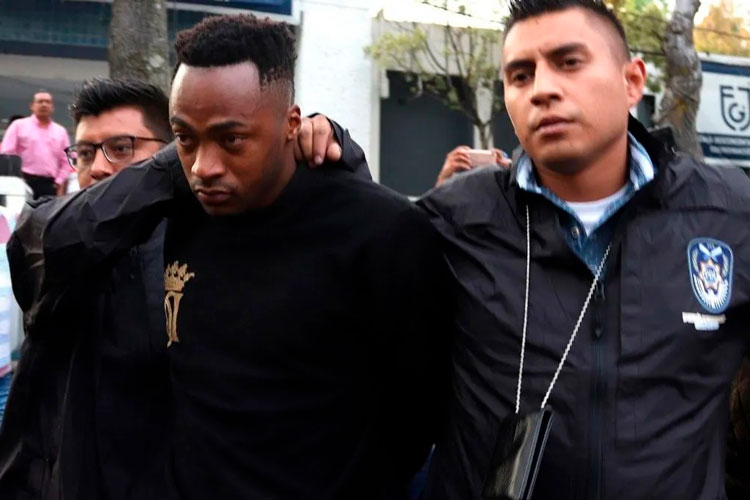 ‘Péguenles, me vale si hay un muerto…’; Renato intentó sobornar a la policía