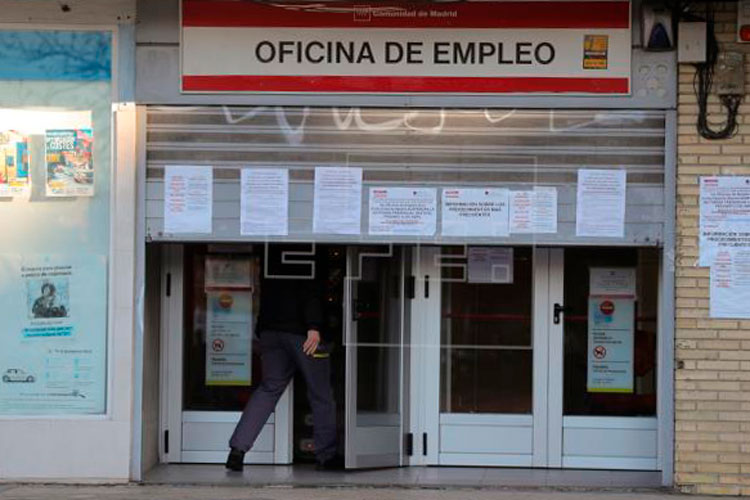 España suma casi 900.000 parados durante el confinamiento