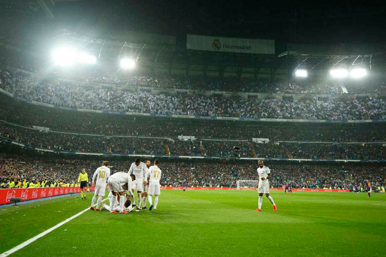 Sanidad decidirá el regreso del futbol en España