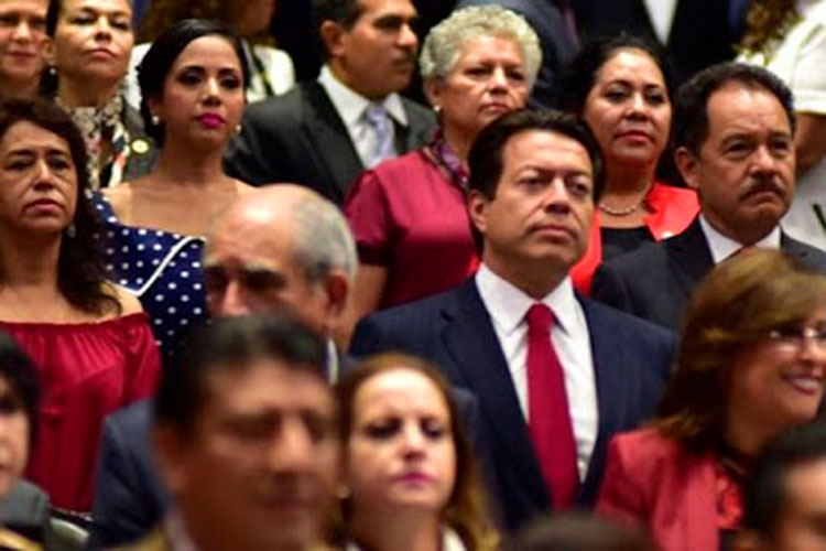 Morena apoya plan presidencial sobre reorientar el gasto; están a un voto