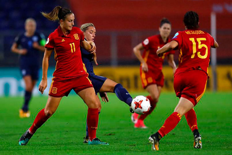 La UEFA aplaza la Eurocopa femenina al verano de 2022