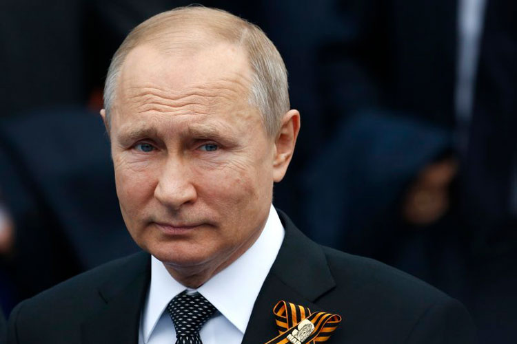 El coronavirus obliga a cambiar los planes de Putin