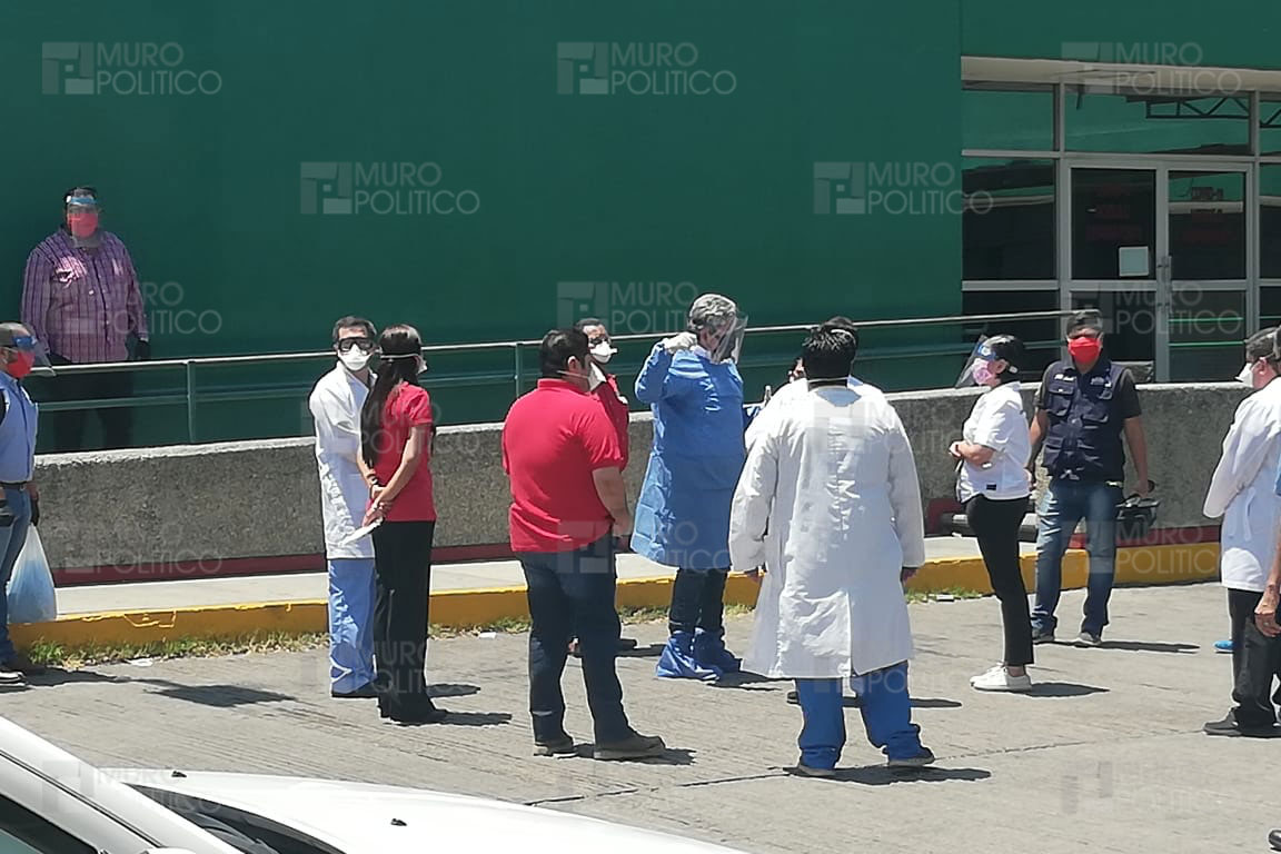 Muestra Xico a doctores del IMSS cómo deben protegerse
