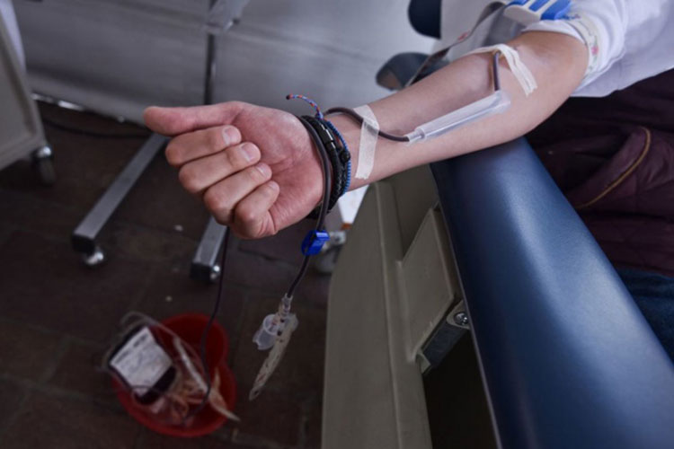 Aplica IMSS plasma convaleciente a pacientes de Covid-19