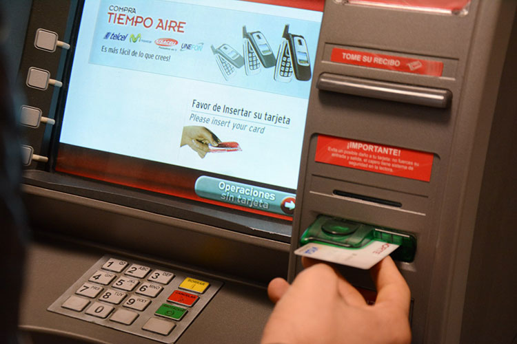 Emite CONDUSEF recomendaciones para manejo de dinero en cajeros