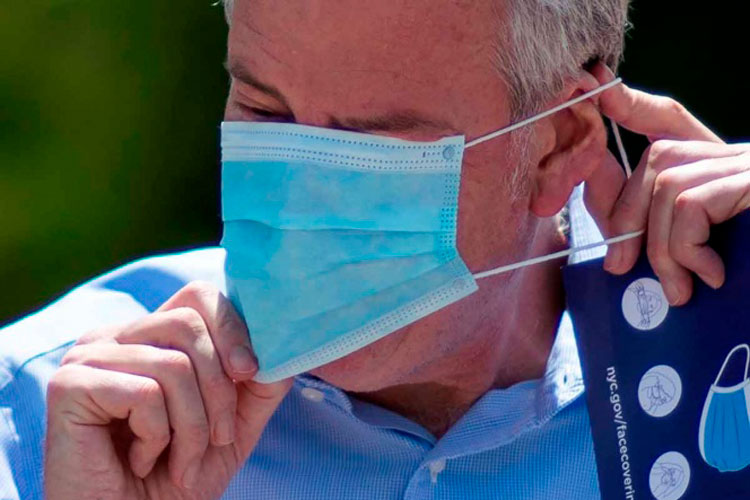 Cárcel a quien no use cubrebocas en público