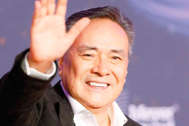 Adiós al hombre noble de la canción