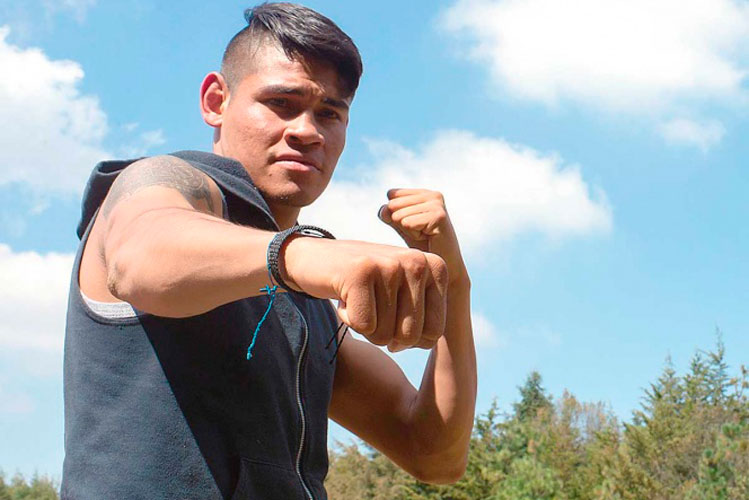 Vuelve la emoción; el boxeo toma la batuta