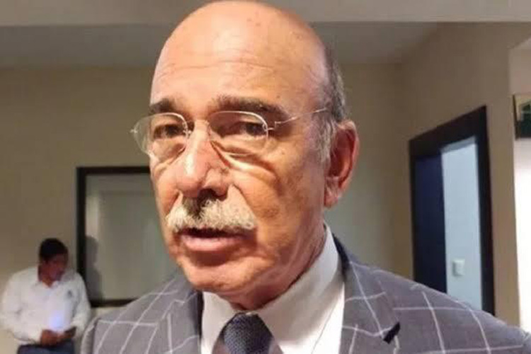 Reconocen Notarios a Diputados del PAN por ahorro en adquisición de viviendas