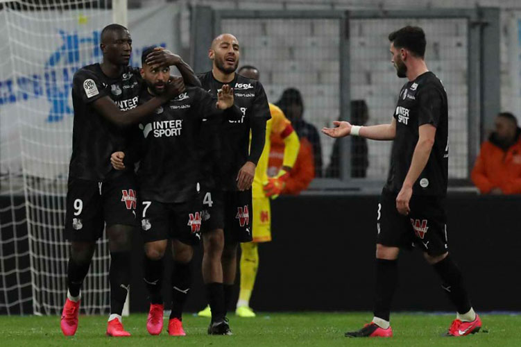 Suspenden descensos en Francia; podría haber 22 equipos