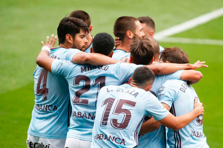 Celta y Araujo dan un paso a la permanencia