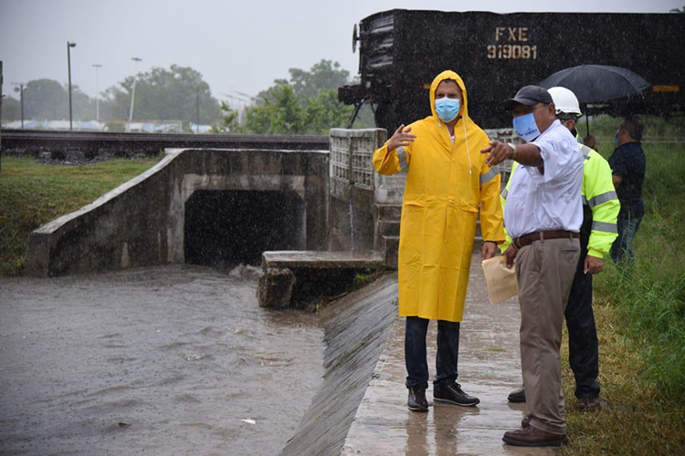 Inicia Chucho Nader Ampliación de Canal Pluvial en la Villahermosa