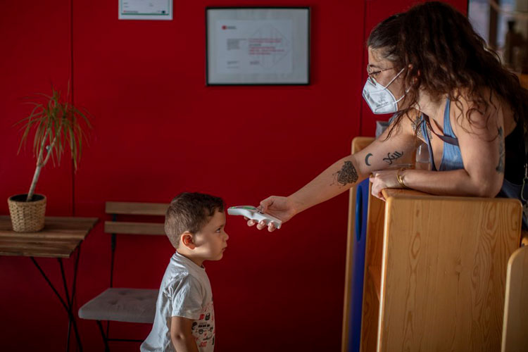 El coronavirus se afianza en EEUU, México y otros países