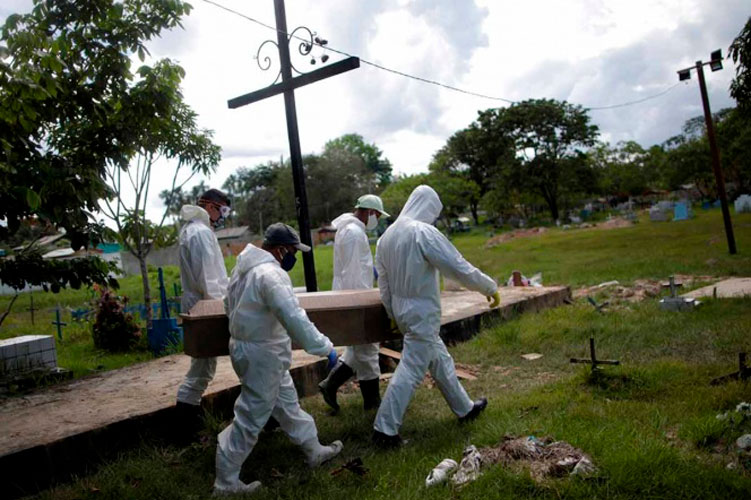 Pandemia en AL no ha llegado a pico, alerta OMS