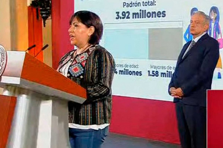 Benefician a 4 millones de jóvenes con cuentas bancarias para becas