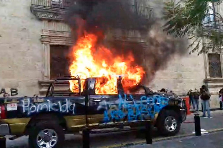 Lamenta AMLO violencia en Jalisco; rechaza acusaciones de Alfaro