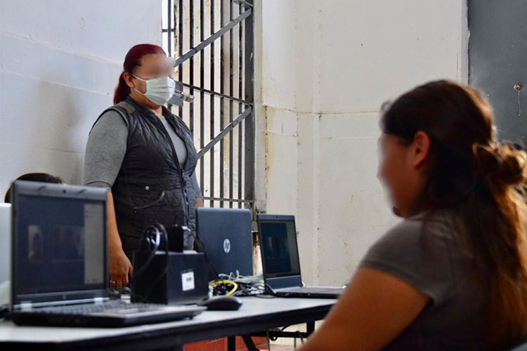 Implementa CEDES videollamadas para ‘visitar’ internos