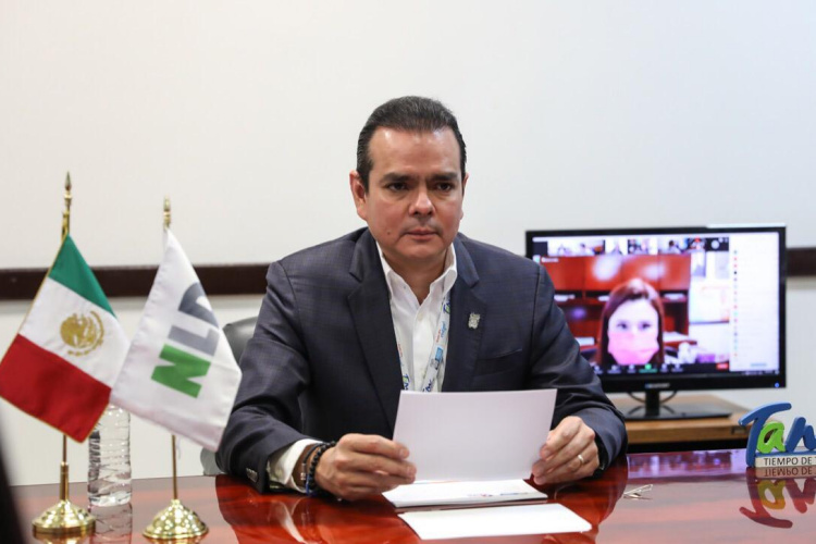 Entrega Municipio aire acondicionado al Polideportivo Tampico