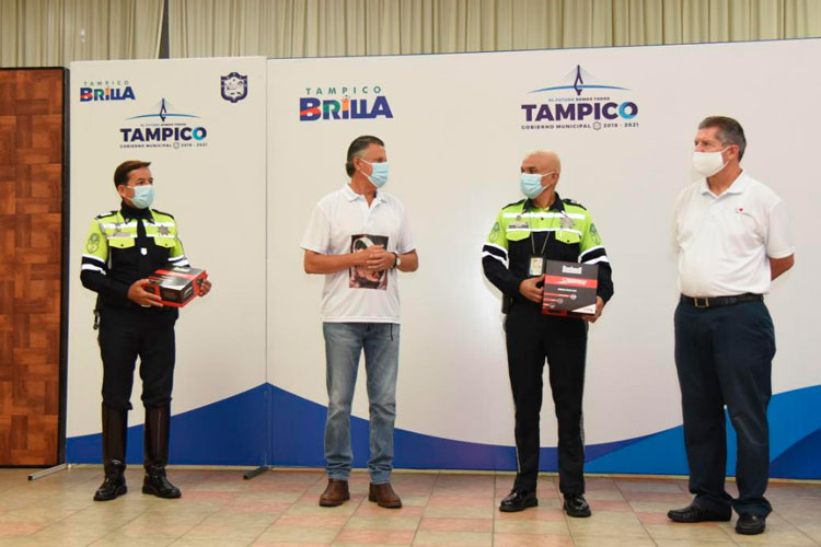 Equipa Chucho Nader a Tránsito con Radares para el Control de Velocidad