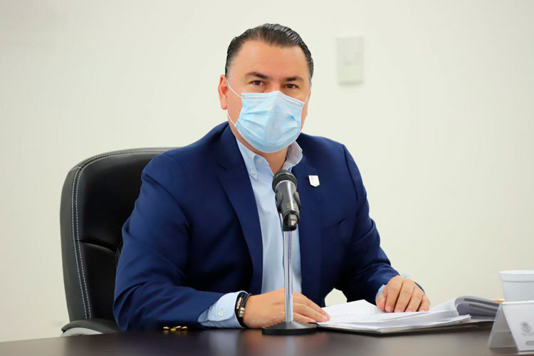 Por emergencia Escuelas no exigirán uniformes o material