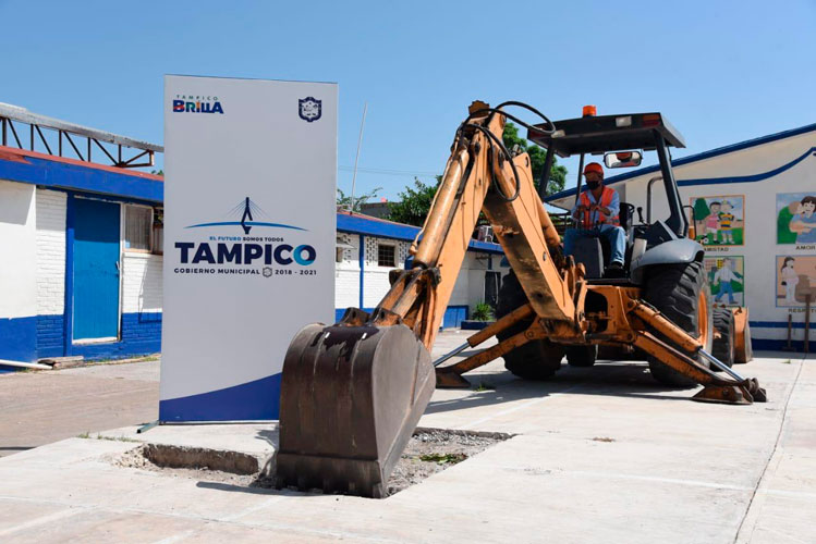 Moderniza Chucho Nader Infraestructura Escolar