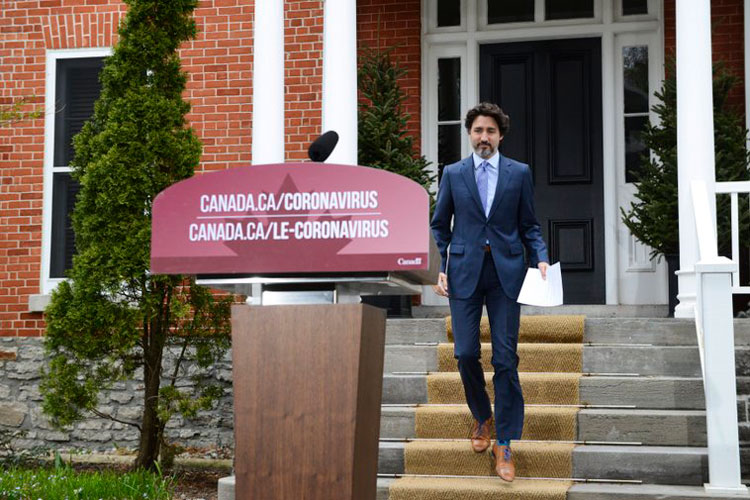 Canadá, EEUU prolongan cierre de frontera por coronavirus