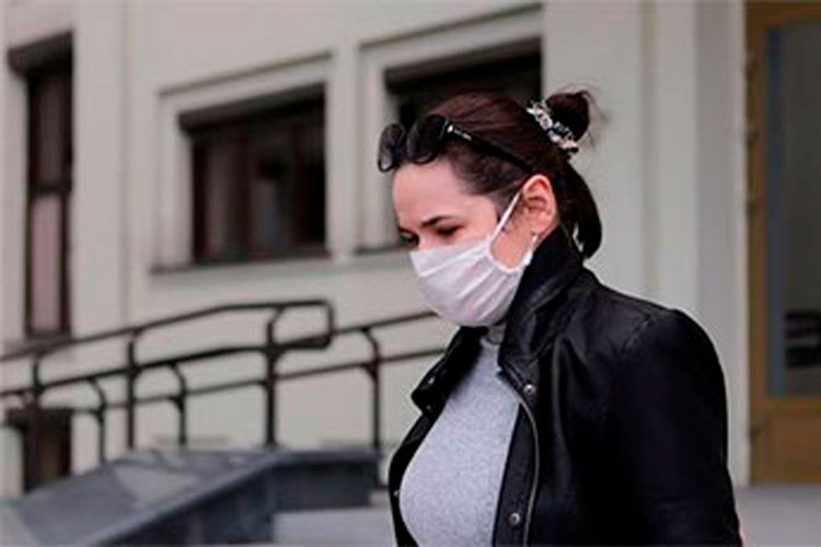 Contagios globales de coronavirus superan los 20 millones