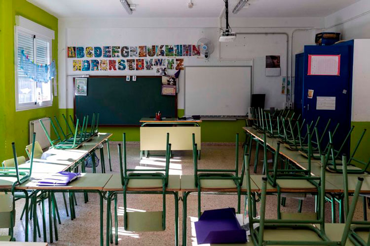 Advierten colegios cierres en el nivel superior; perderían 40% de sus alumnos