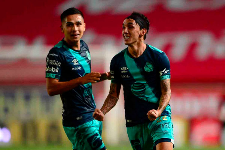 Puebla termina su mala racha y vence a Necaxa