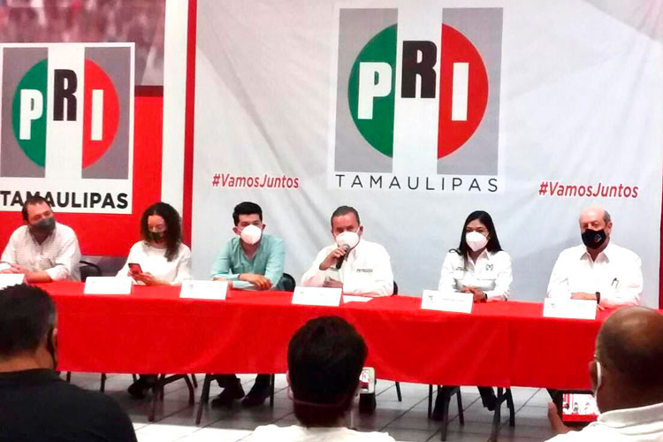 Pilar tiene que hacer una limpia total en el Ayuntamiento: PRI