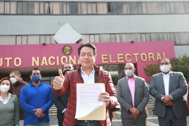 Da Rivas respuestas honestas  y directas en Foro Ciudadano