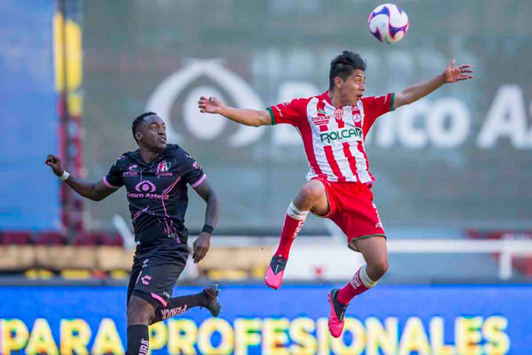 “Profe” Cruz y Necaxa vencen al Atlas en el Jalisco