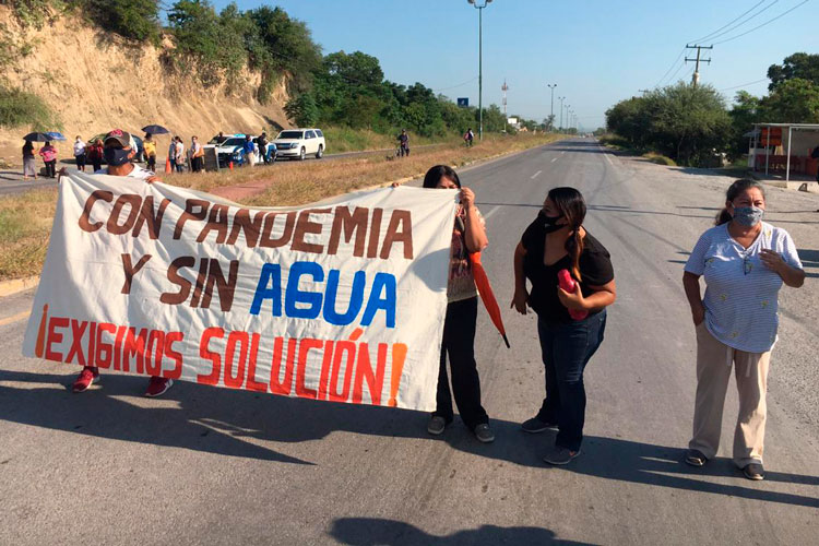 Resuelve Comapa bloqueo en Libramiento