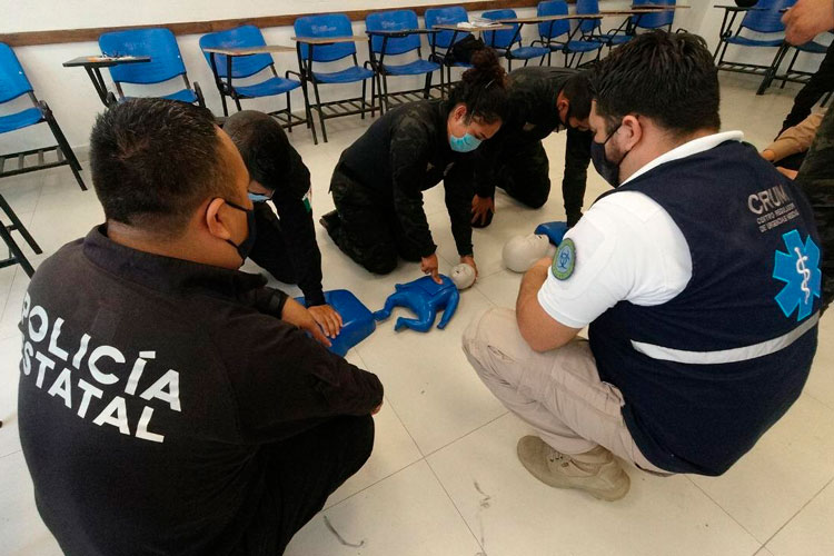 Capacitan a Policías en Atención Prehospitalaria en eventos de combate