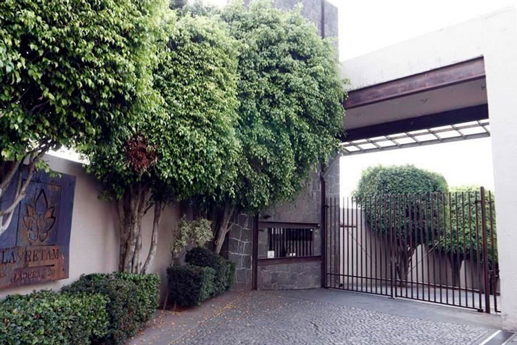 Aseguran otra vez casa de Emilio Lozoya