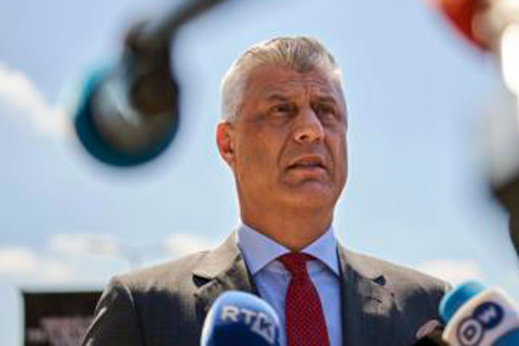 Kosovo: Presidente renuncia por cargos de crímenes de guerra