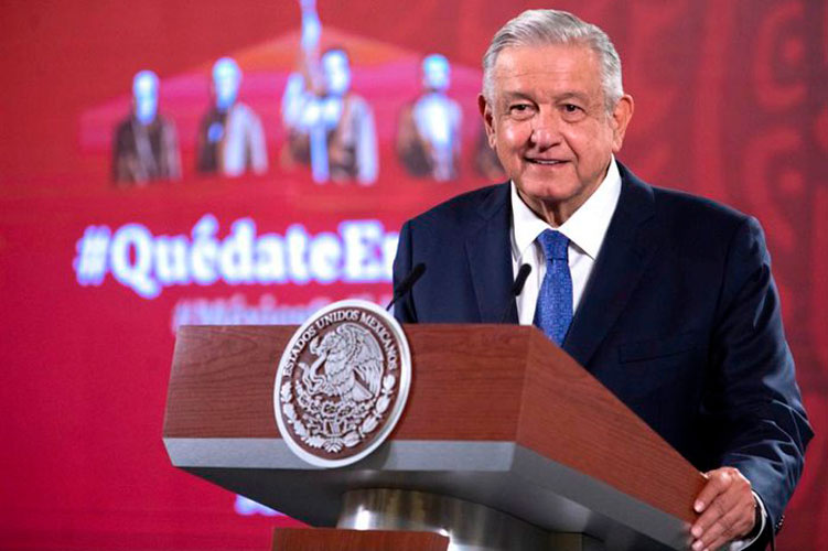 Farmacéuticas desplazadas financian a opositores: AMLO