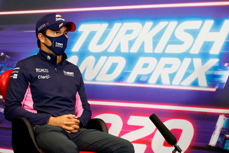 Greg Clarke deja también la FIFA tras declaraciones racistas