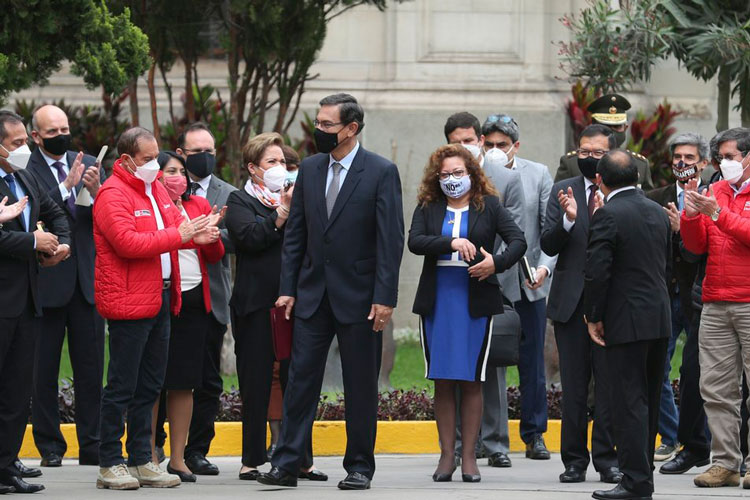 Apuestan por más recortes a autónomos; inicia discusión del Presupuesto