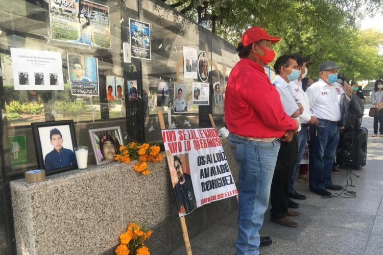 Recuerdan a sus desaparecidos con altar en Ciudad Victoria
