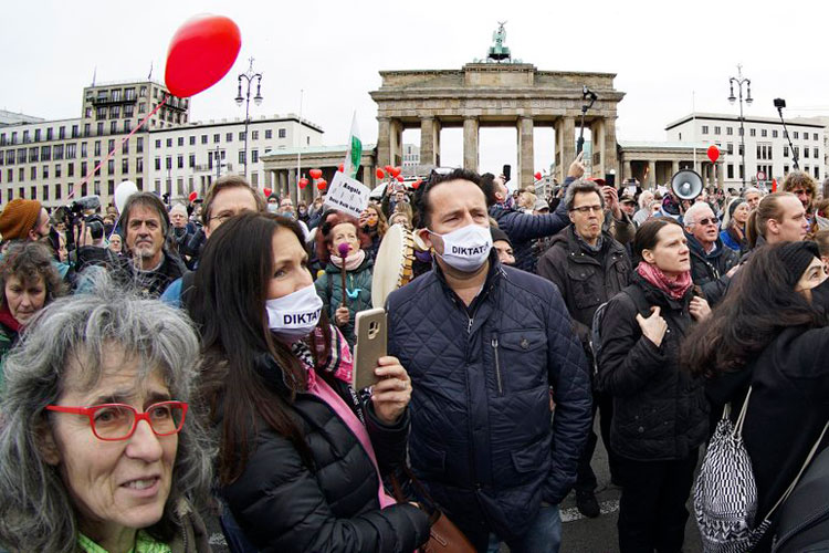 Falleció Paolo Gabriele, fue mayordomo de papa Benedicto XVI