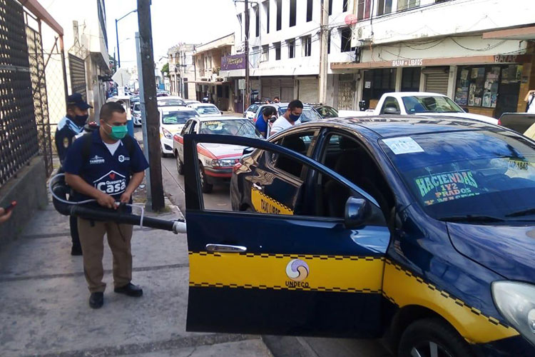 Intensifican en Tampico Sanitización para Evitar Contagios por Covid