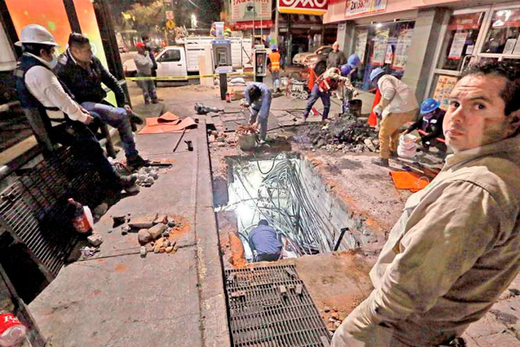 Senadores comprobaron sus mil 193 faltas a las sesiones del pleno