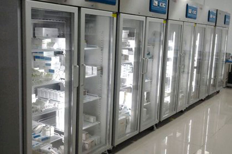 Senadores comprobaron sus mil 193 faltas a las sesiones del pleno