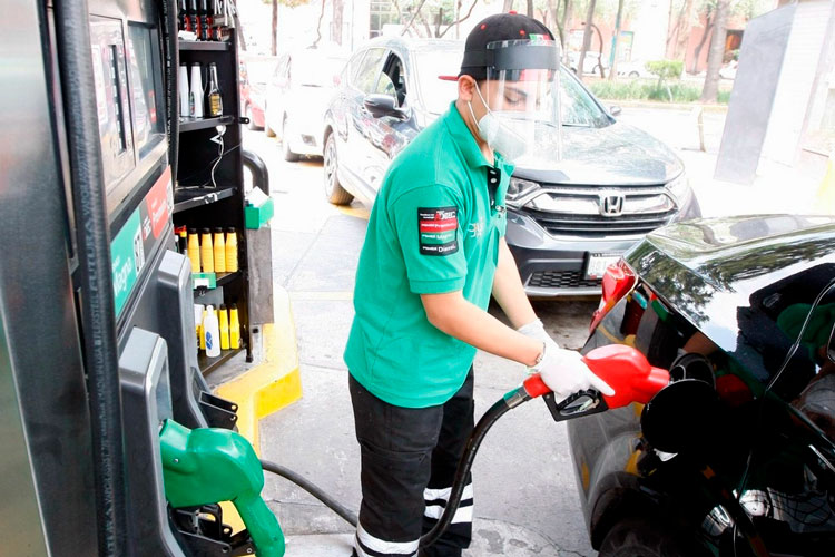 El sector salud en México llega a 2021 exhausto por COVID-19