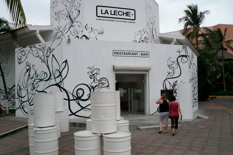 La avenida que conecta a Aristóteles y a los hijos de “El Chapo”